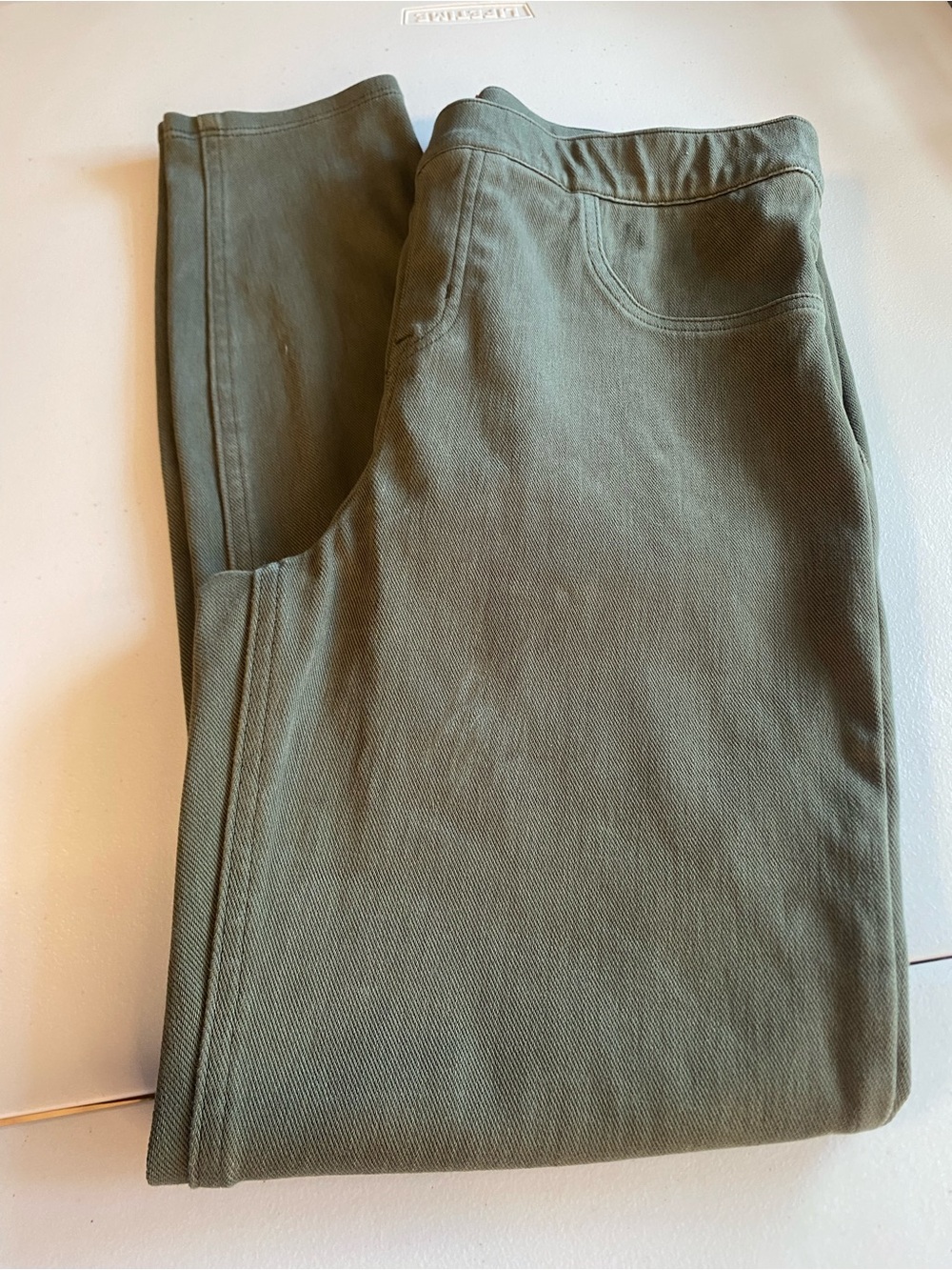 Spanx Women's premium high rise Ankle Jean-ish green Leggings L